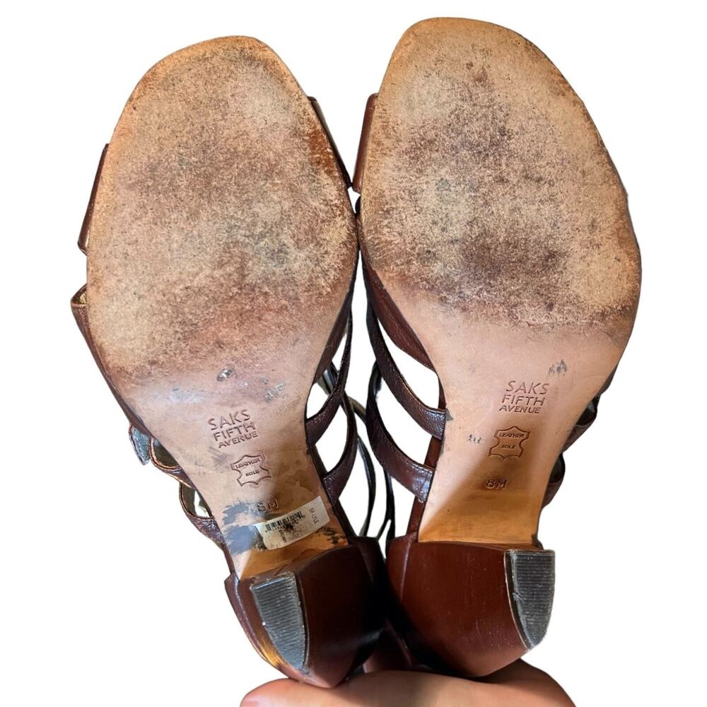 00s Saks Fifth Avenue LYLE Leather Strappy Heel Sandals Sz 8 Brown Classy Preppy - Picture 10 of 11